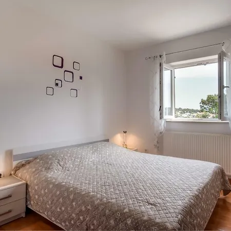 Apartment Senka Mali Losinj